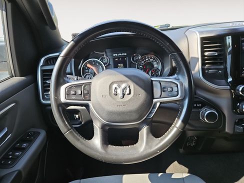 Used 2022 RAM 1500 Big Horn RWD image 12
