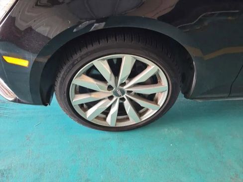 Used 2017 Audi A4 2.0T Premium image 3