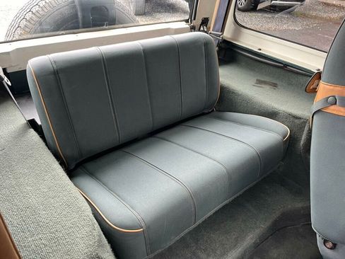 Used 1994 Jeep Wrangler S image 33