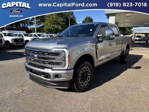 Used 2023 Ford F250 Platinum image 1