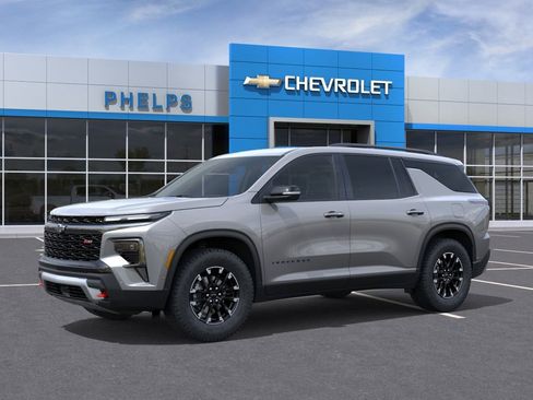 New 2026 Chevrolet Traverse Z71 w/ Enhanced Driving Package AWD/4WD image 2