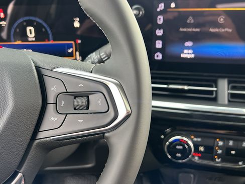 New 2026 Chevrolet Trax ACTIV w/ Sunroof Package image 33