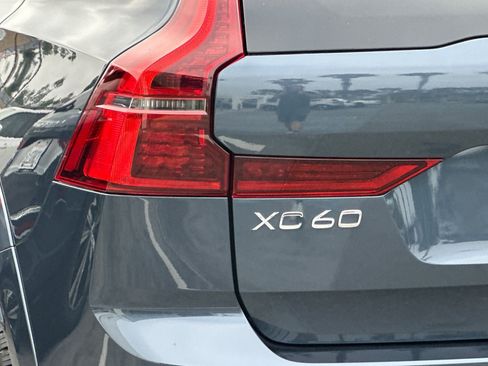 New 2026 Volvo XC60 T8 Ultra w/ Climate Package AWD/4WD image 22