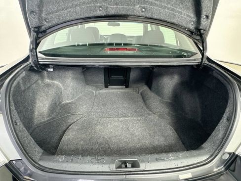 Used 2011 Honda Accord EX-L image 31
