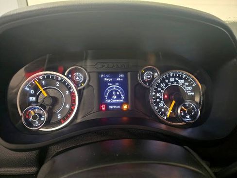 Used 2022 RAM 2500 Tradesman w/ Chrome Appearance Group AWD/4WD image 14