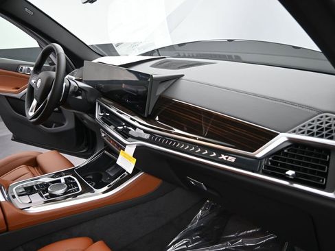 New 2026 BMW X5 xDrive40i AWD/4WD image 25