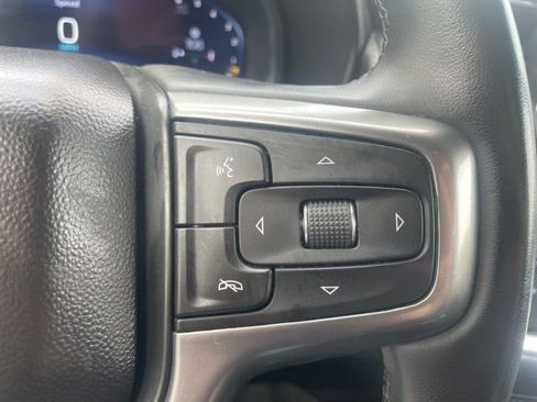 Used 2024 Chevrolet Suburban LT AWD/4WD image 21