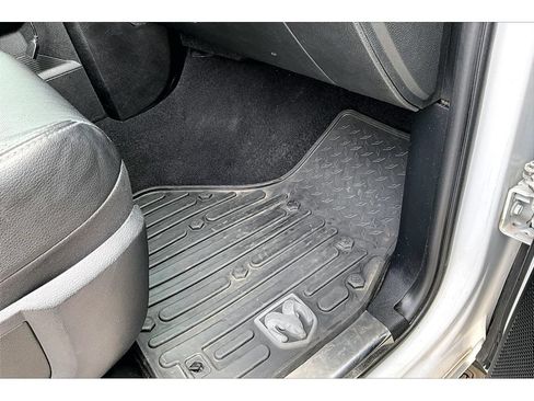 Used 2015 RAM 3500 Laramie AWD/4WD image 44