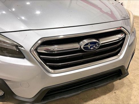 Used 2018 Subaru Outback 2.5i Limited AWD/4WD image 26