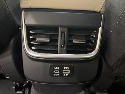 Certified 2023 Subaru Outback Premium image 12