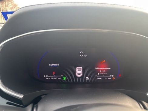 Used 2023 Acura MDX FWD w/ Technology Package image 9