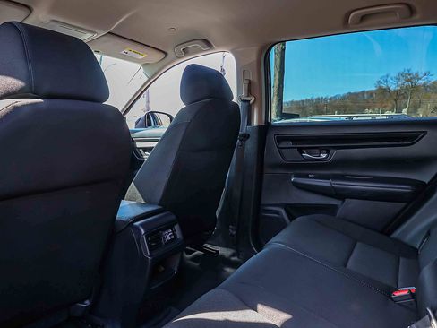 Used 2023 Honda CR-V LX image 22