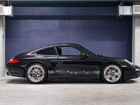 Used 2009 Porsche 911 Carrera 4S AWD/4WD image 2