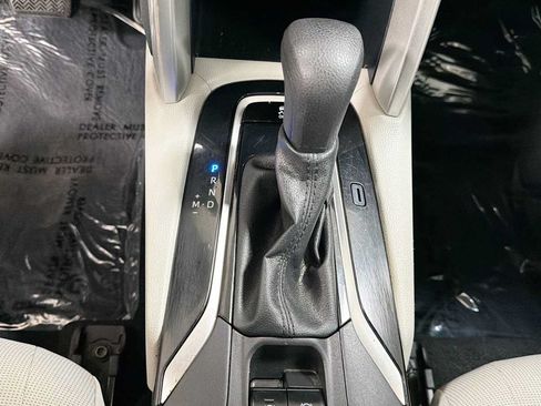 Certified 2022 Toyota Corolla Cross L FWD image 21