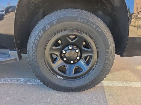 Used 2017 Chevrolet Tahoe 2WD image 25