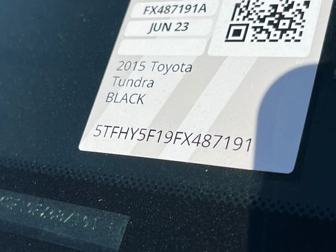 Used 2015 Toyota Tundra Limited w/ Limited Premium Package AWD/4WD image 23