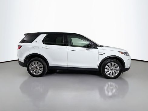 Certified 2021 Land Rover Discovery Sport SE image 4