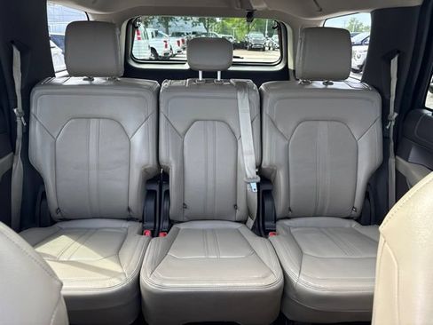 Used 2021 Ford Expedition Limited AWD/4WD image 29