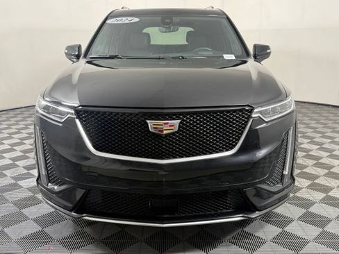 Used 2024 Cadillac XT6 Sport w/ Platinum Package AWD/4WD image 11
