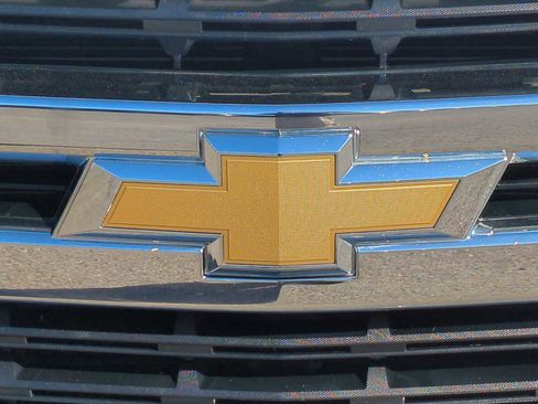 Used 2020 Chevrolet Silverado 1500 LT w/ All-Star Edition image 8