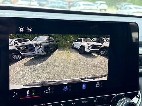 New 2026 GMC Canyon Elevation w/ Convenience Package AWD/4WD image 9
