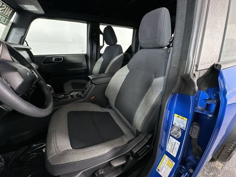 Used 2023 Ford Bronco 4-Door image 11