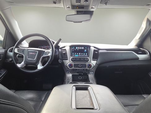 Used 2019 GMC Yukon XL SLT image 24