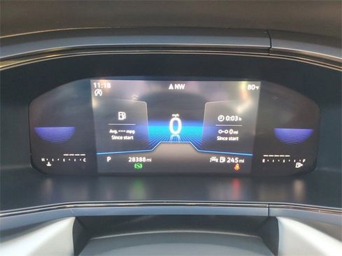 Used 2022 Volkswagen Taos SE image 24