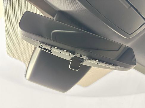 Certified 2023 Toyota Sienna Limited image 20