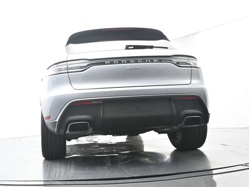 Certified 2025 Porsche Macan AWD/4WD image 50