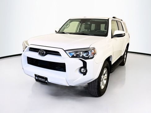 Used 2024 Toyota 4Runner SR5 Premium AWD/4WD image 3