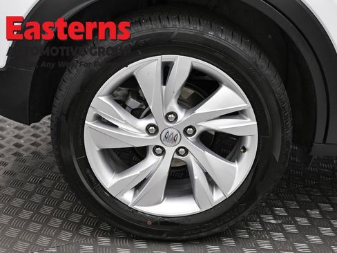 Used 2025 Buick Encore GX Preferred FWD image 30