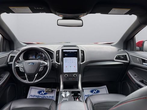 Used 2022 Ford Edge ST-Line w/ Class II Trailer Tow Package AWD/4WD image 18