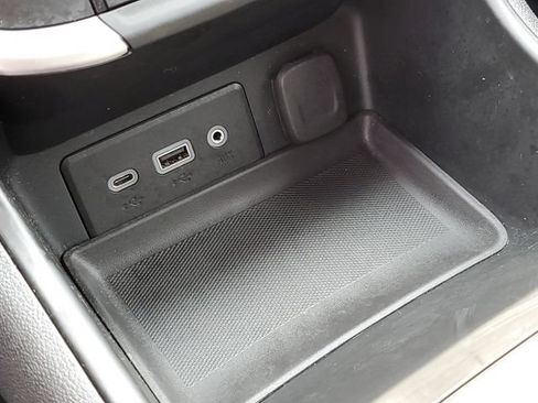 Used 2024 GMC Terrain SLE w/ Driver Convenience Package AWD/4WD image 33