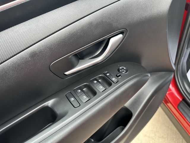 Used 2023 Hyundai Tucson SEL AWD/4WD image 25
