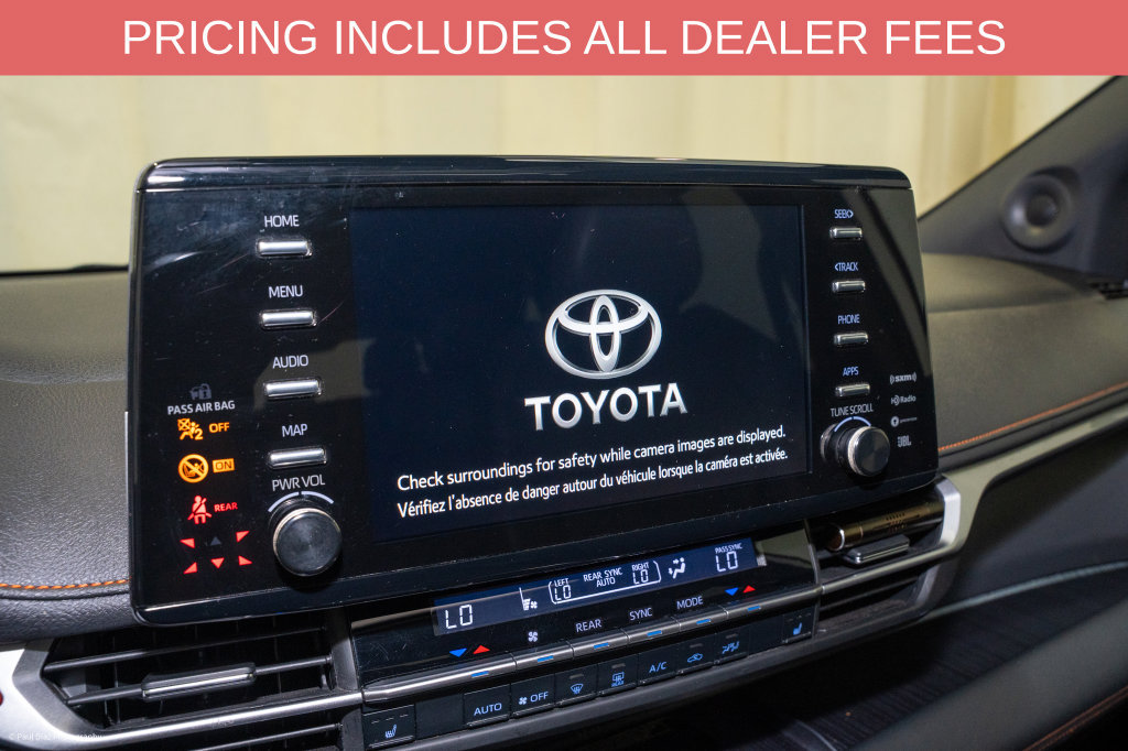 Used 2022 Toyota Sienna XSE w/ XSE Plus Package AWD/4WD image 14