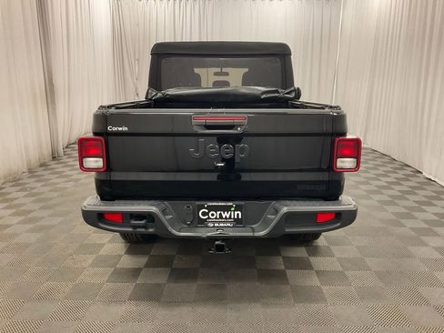 Used 2020 Jeep Gladiator Sport w/ Quick Order Package 24S image 5