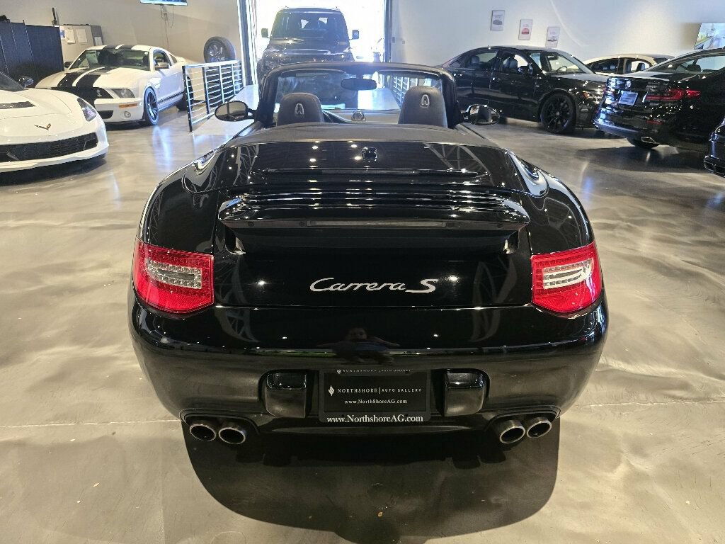 Used 2012 Porsche 911 Cabriolet image 6