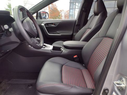 Used 2024 Toyota RAV4 XSE image 14