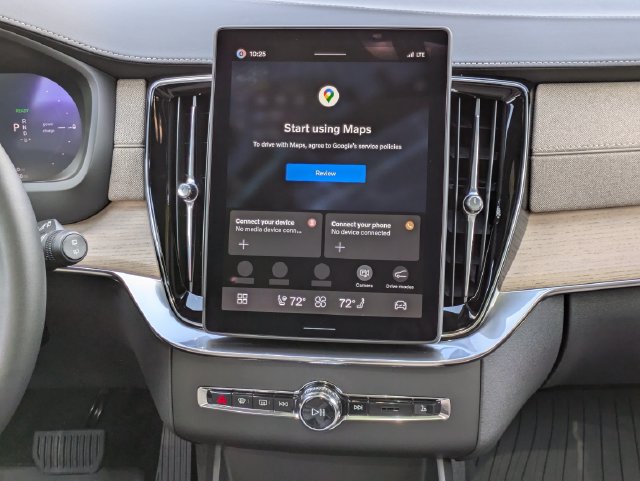 New 2026 Volvo XC90 T8 Plus w/ Protection Package Premier AWD/4WD image 18