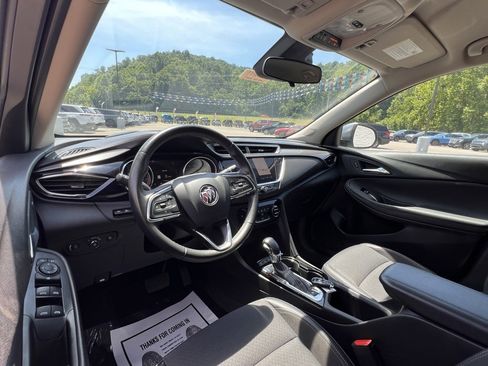 Used 2022 Buick Encore GX Select w/ Advanced Technology Package image 16