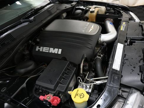 Used 2006 Chrysler 300 C w/ Sound Group II image 34