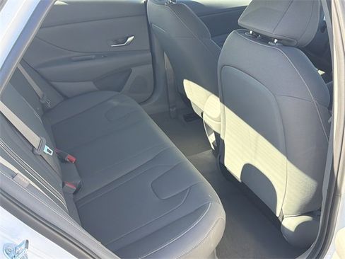 New 2026 Hyundai Elantra Blue image 15