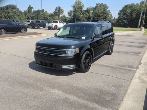 Used 2019 Ford Flex SEL w/ Equipment Group 202A AWD/4WD image 7