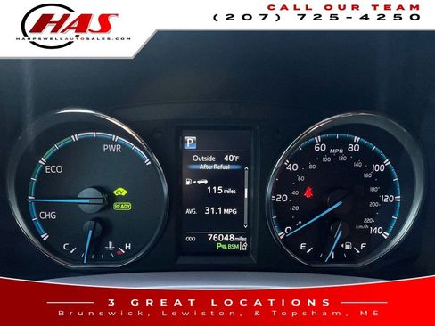 Used 2017 Toyota RAV4 Limited image 15