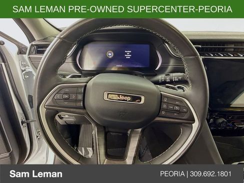 Used 2023 Jeep Grand Cherokee L Limited image 11