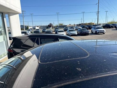 Used 2018 Honda Odyssey Elite image 10