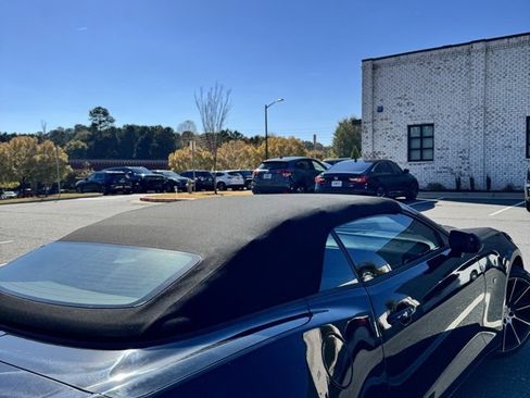 Used 2018 Chevrolet Camaro SS image 34