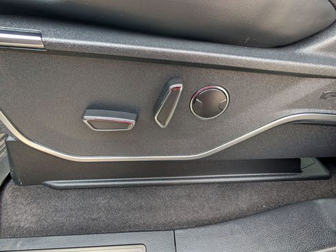 Used 2025 Ford F150 Raptor image 10