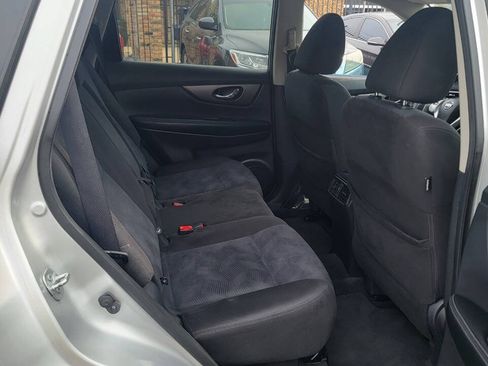Used 2015 Nissan Rogue SV FWD image 8